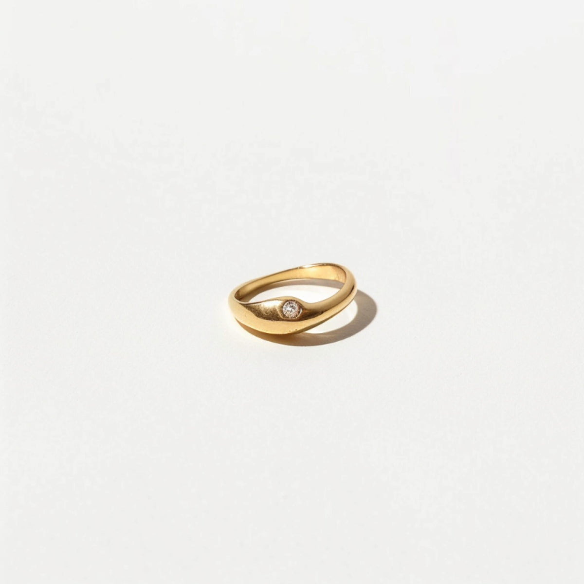 {"Royal&Vicky": "サンプル商品"}