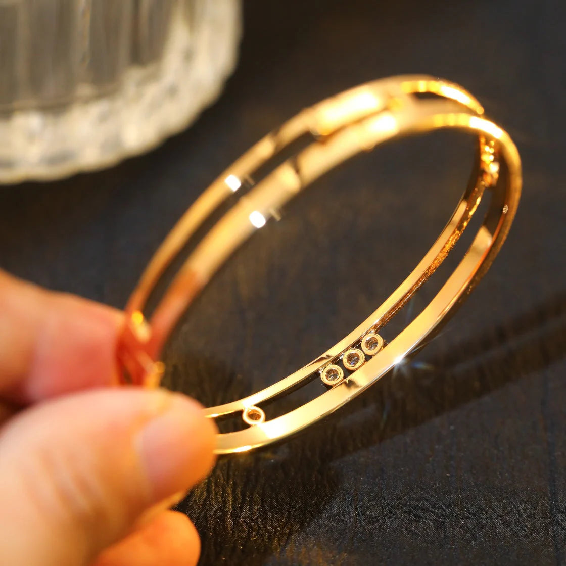 [Royal Jewellery]Move Romane Diamond Bangle Bracelet