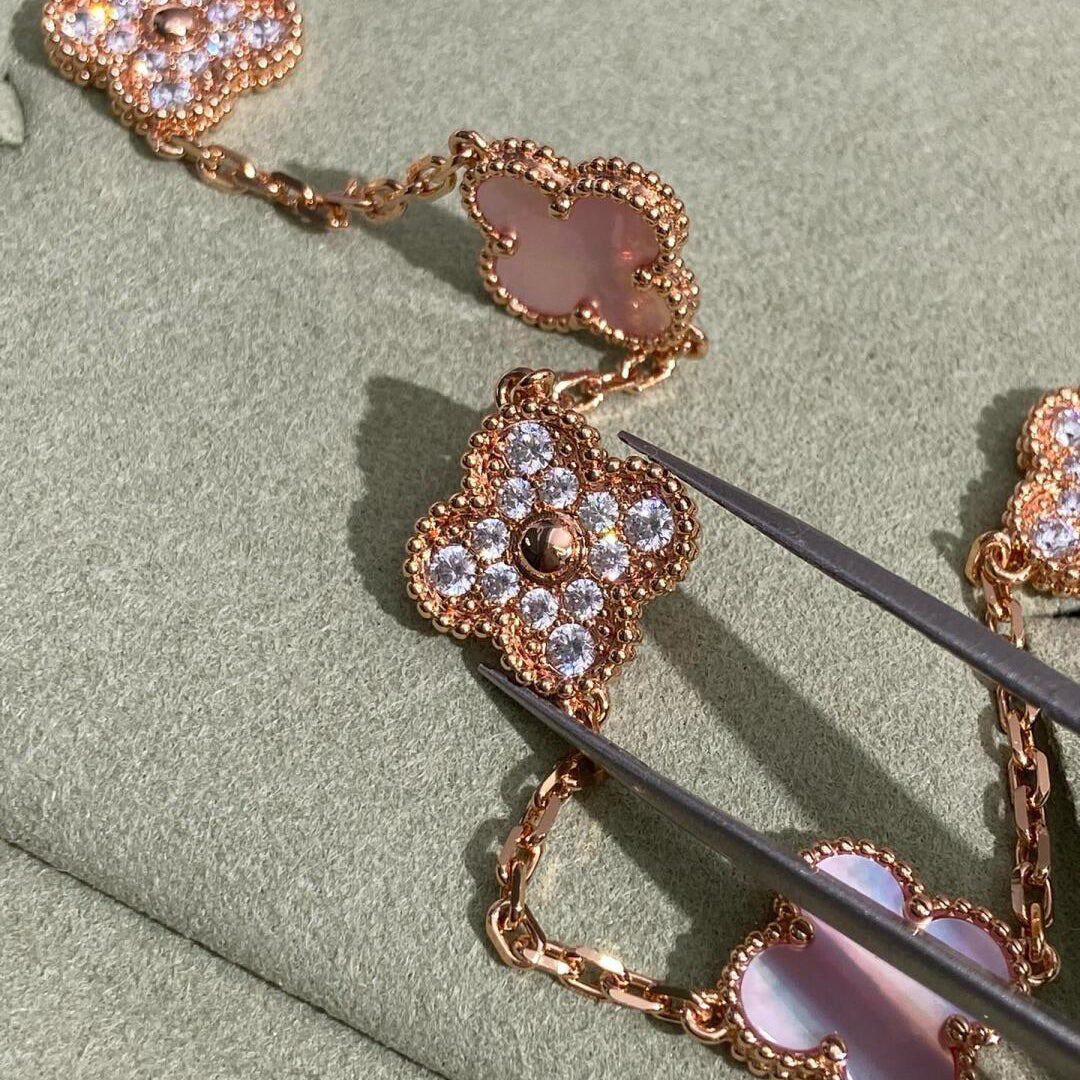 [Royal Jewellery]CLOVER 10 MOTIFS DIAMOND PINK MOP NECKLACE