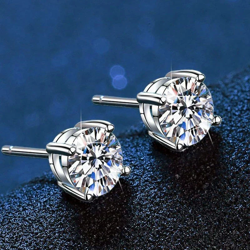 [Royal&Vicky]FOUR-PRONG MOISSANITE EARRINGS