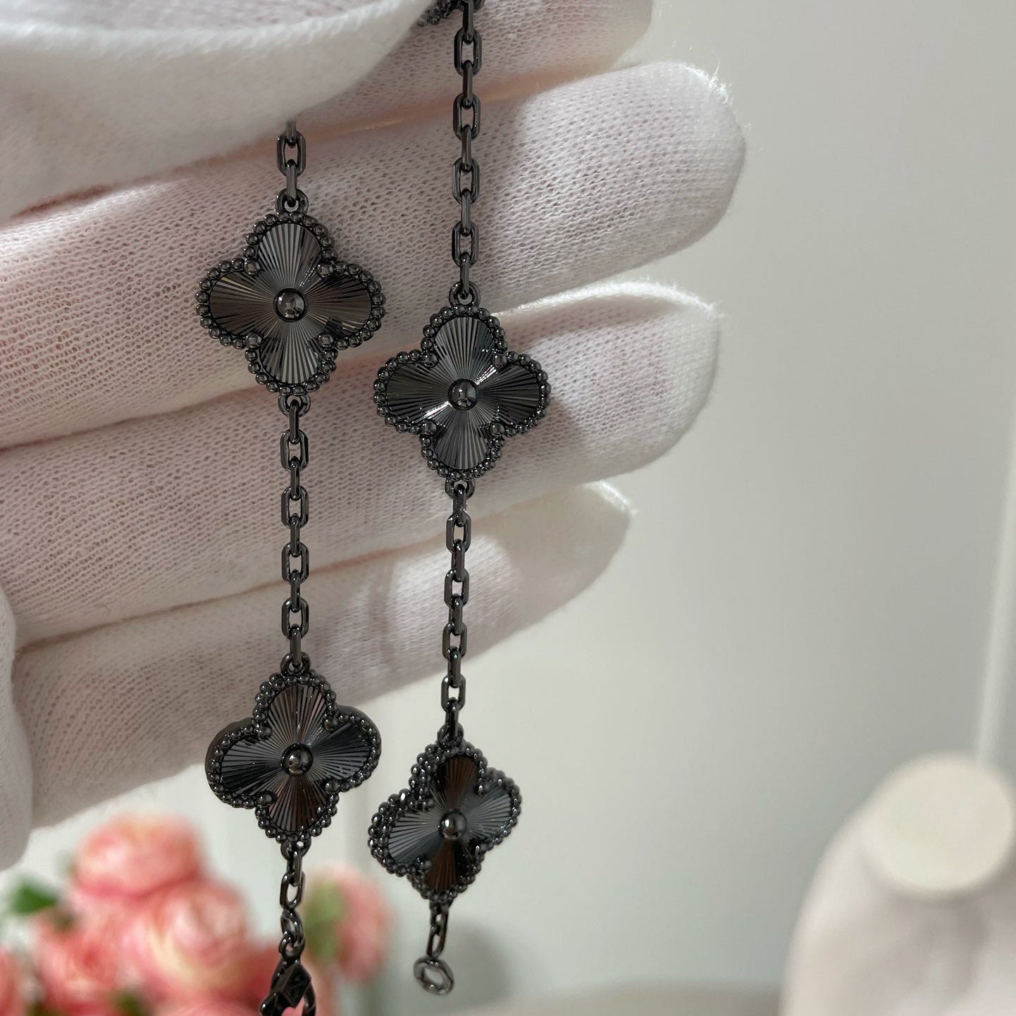[Royal Jewellery]CLOVER 5 MOTIF BLACK BRACELET