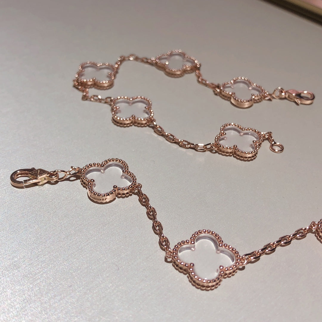 [Royal Jewellery]CLOVER 5 MOTIF ROCK CRYSTAL BRACELET