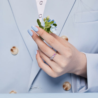 [Royal Jewellery]Delicate Vibrant Emerald Cut Daily Ring