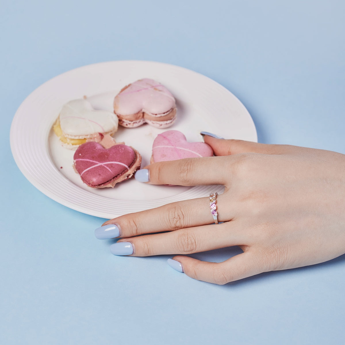 [Royal Jewellery]Delicate Vibrant Emerald Cut Daily Ring