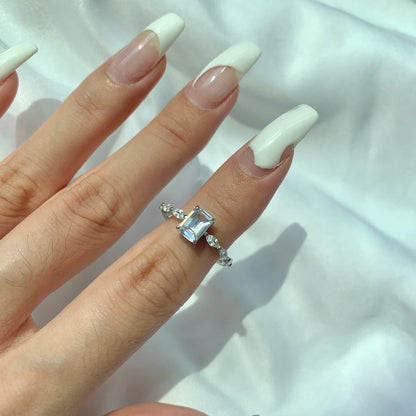 [Royal Jewellery]1.0 Carat Dainty Resplendent Radiant Cut Daily Ring