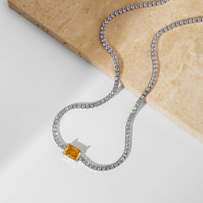 [Royal Jewellery]2.0 carat Ornate Emerald Cut Necklace