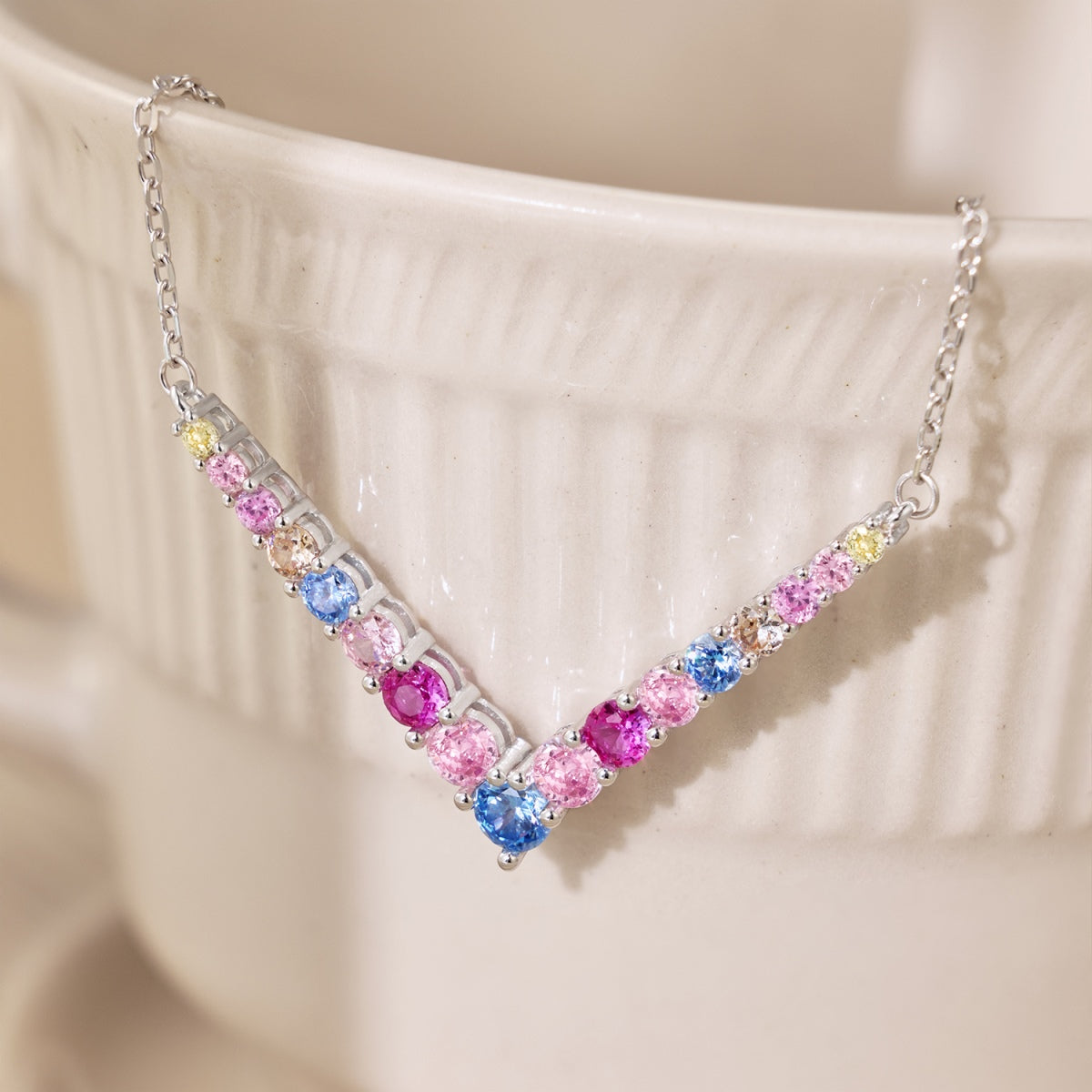 [Royal Jewellery]Ornate Round Cut Necklace
