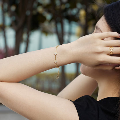 [Royal Jewellery]Four-Leaf Clover Hollow Butterfly Bracelet