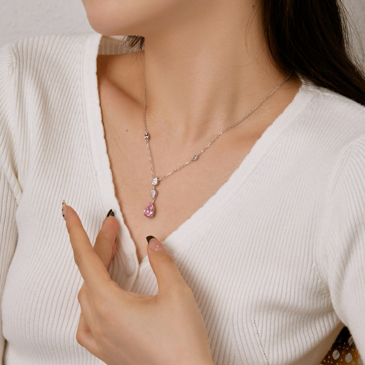 [Royal Jewellery]Dazzling Pear Cut Necklace