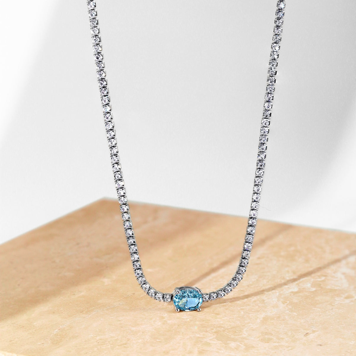 [Royal Jewellery]1.0 Carat Shining Oval Cut Necklace