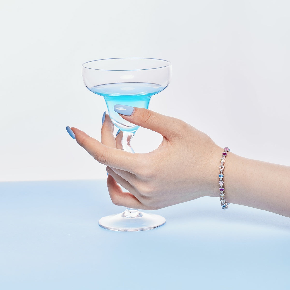 [Royal Jewellery]Radiant Water Drop Shape Daily Bracelet