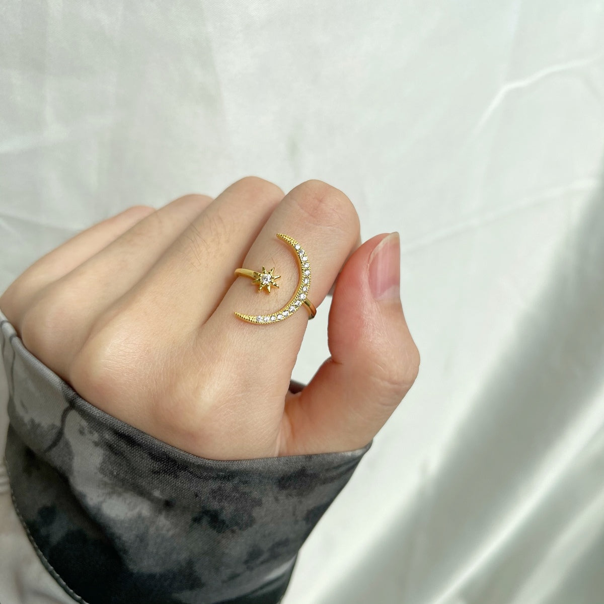 [Royal Jewellery]Eternity Moon & Star Ring