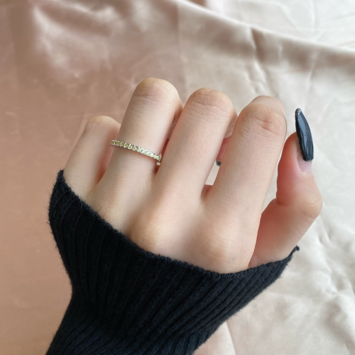 [ROYAL]Delicate Sparkling Round Cut Daily Ring