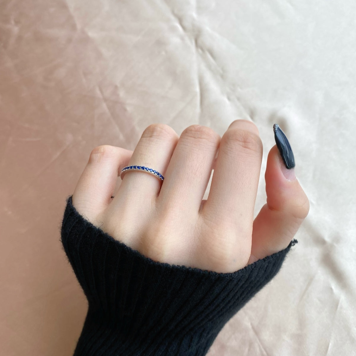 [Royal Jewellery]Delicate Sparkling Round Cut Daily Ring
