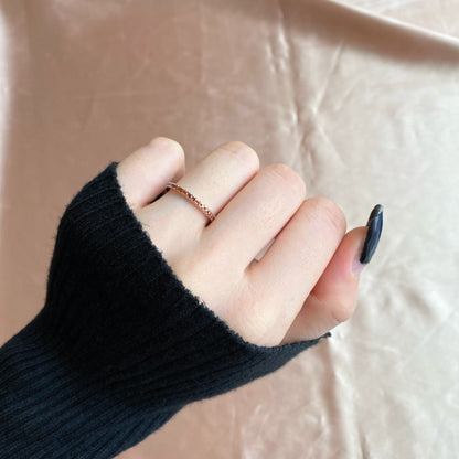 [Royal Jewellery]Delicate Sparkling Round Cut Daily Ring