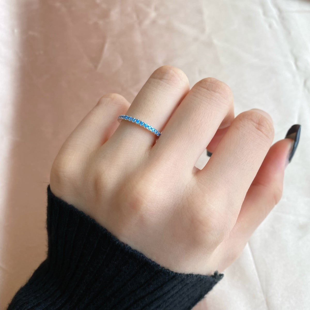 [Royal Jewellery]Delicate Sparkling Round Cut Daily Ring