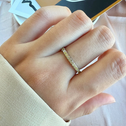 [ROYAL]Delicate Sparkling Round Cut Daily Ring