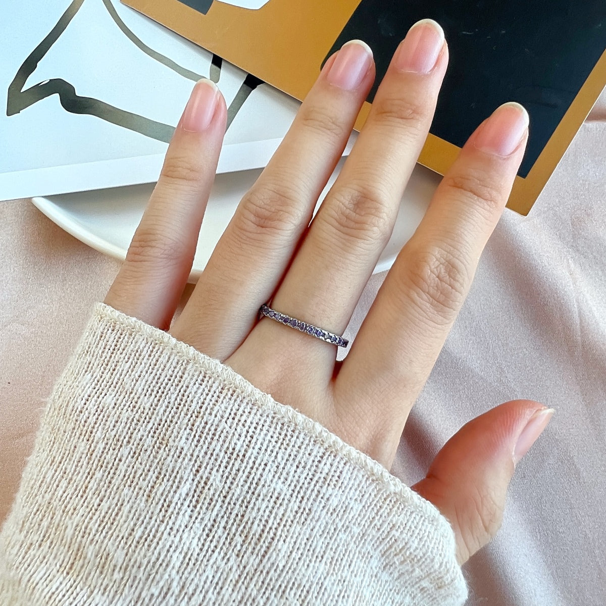 [Royal Jewellery]Delicate Sparkling Round Cut Daily Ring