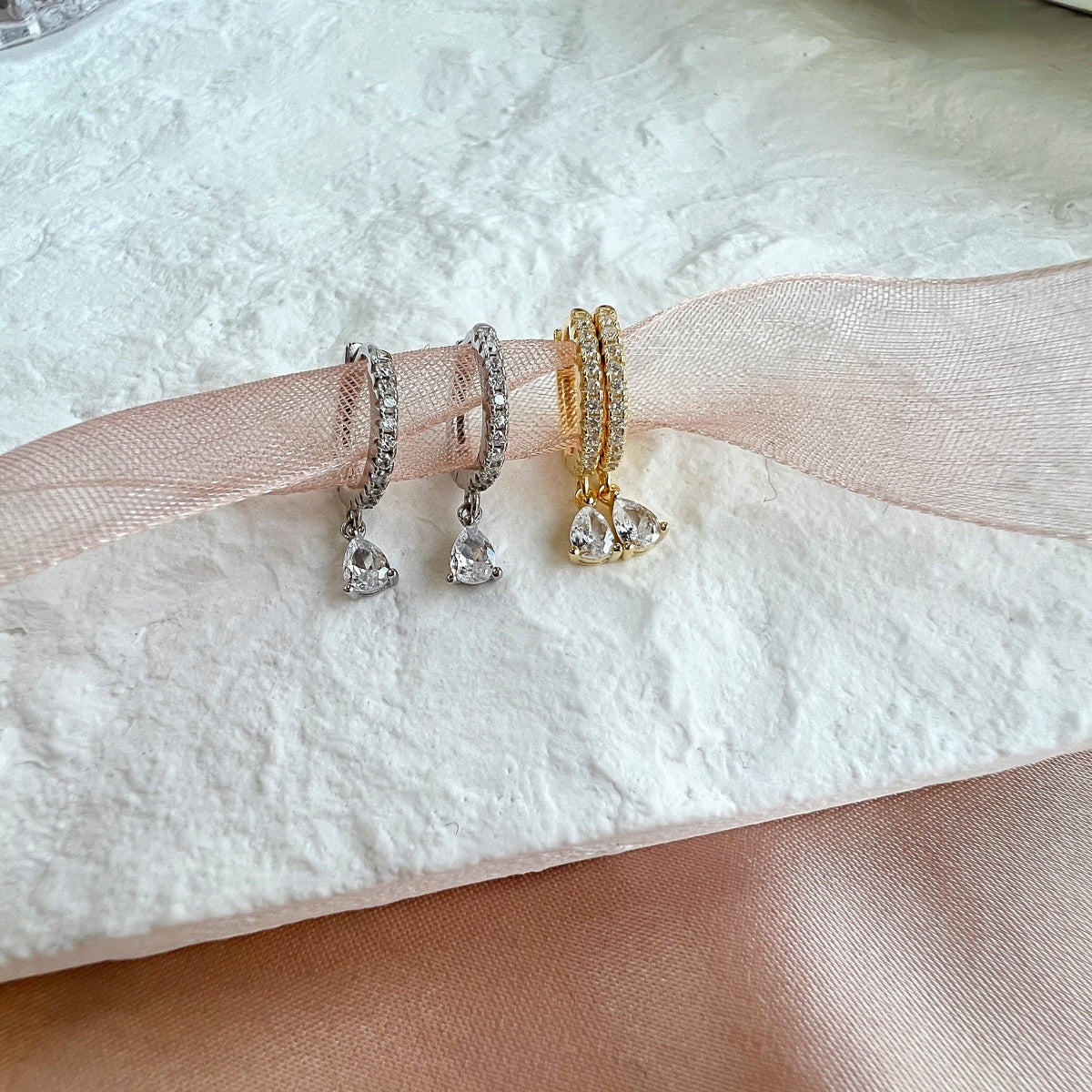 [Royal Jewellery]Luxurious Geometric Drop Earrings