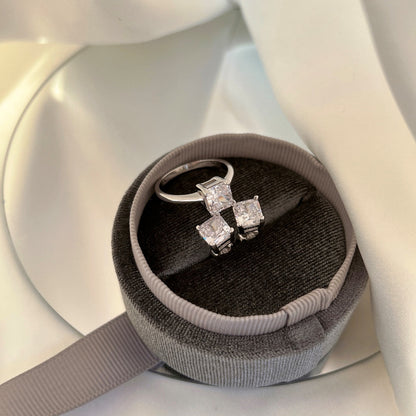 [Royal Jewellery]1.0 Carat Radiant Princess Cut Wedding Earrings