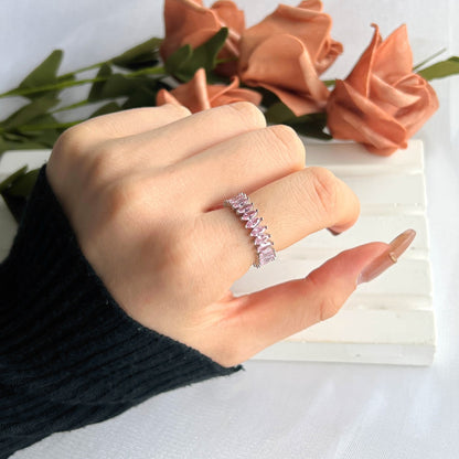 [Royal Jewellery]Gorgeous Marquise Cut Tennis Ring