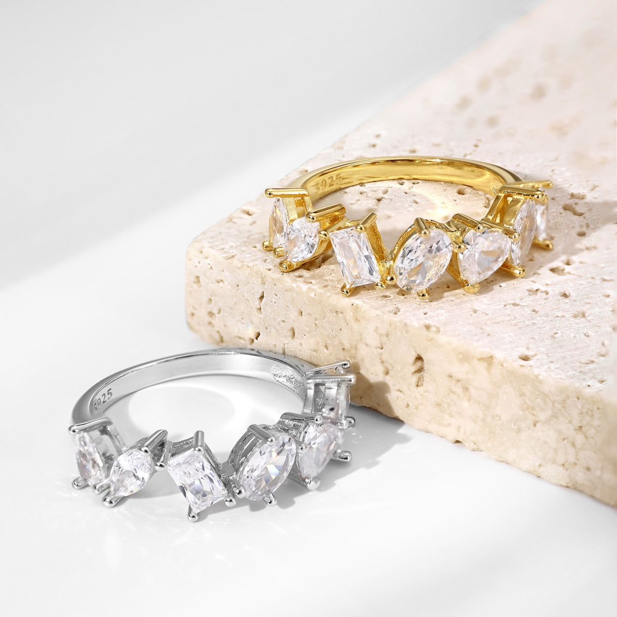 [Royal Jewellery]Delicate Multi Cut Ring