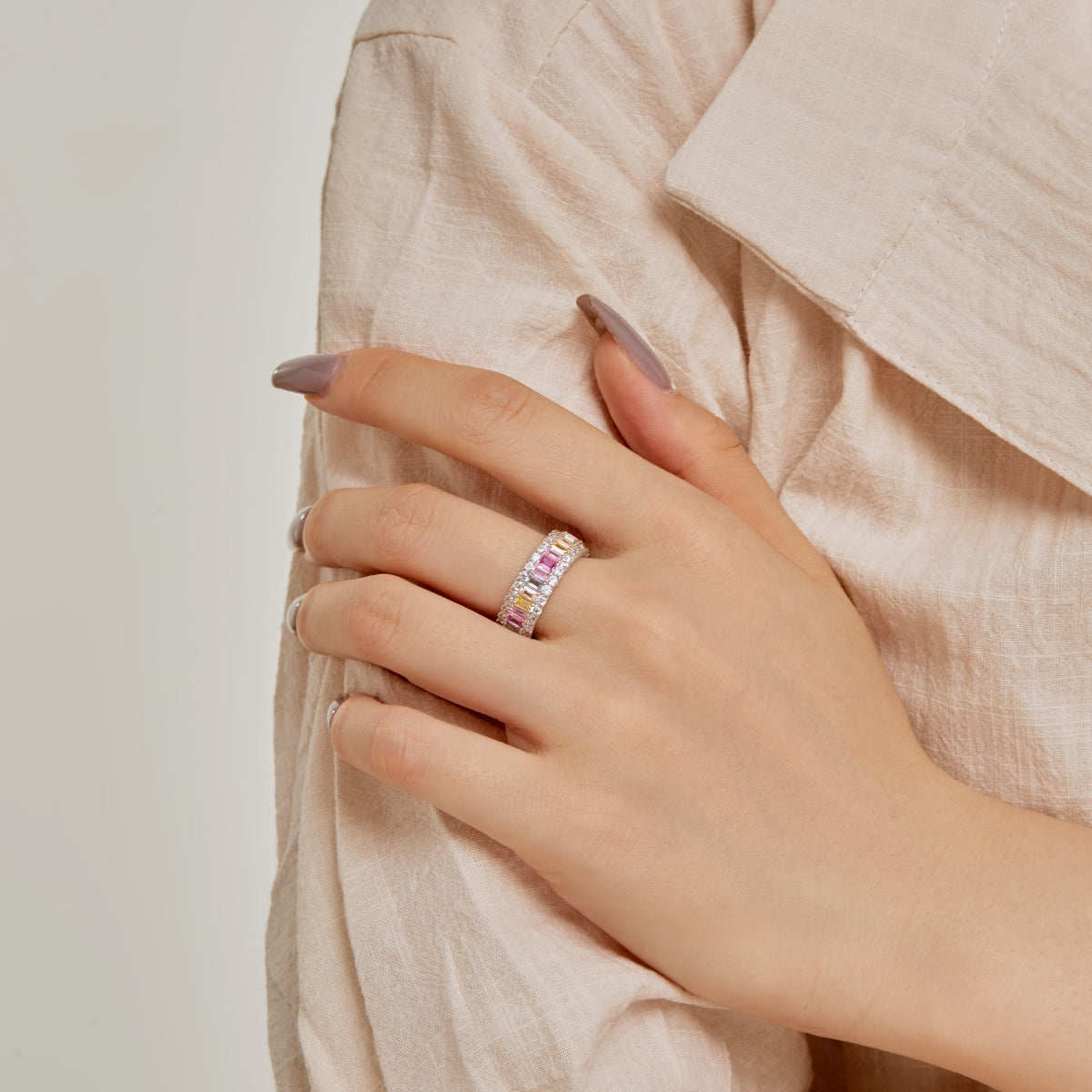 [Royal Jewellery]Dainty Colorful Radiant Cut Daily Ring