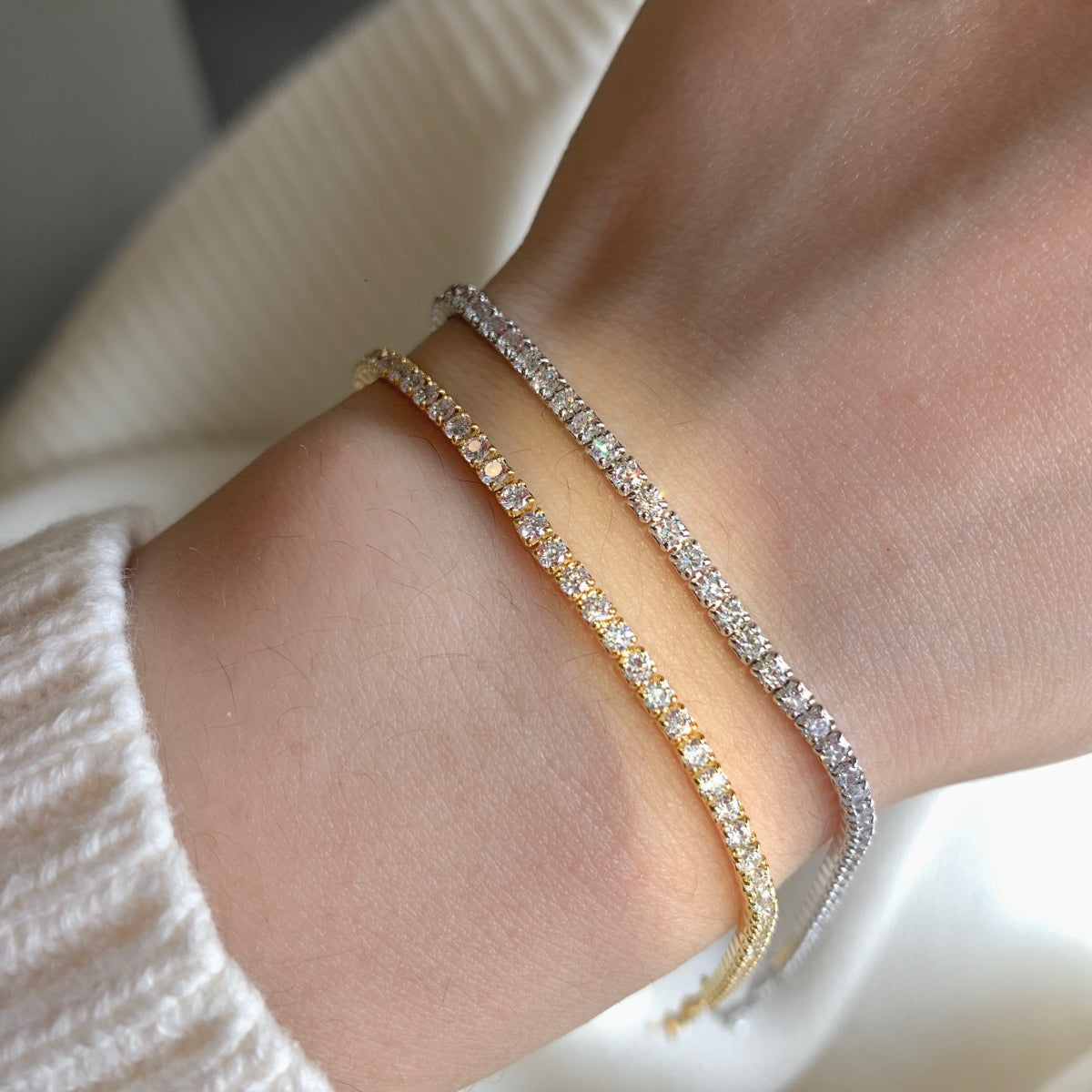 [Royal Jewellery]Radiant Shinning Princess Cut Tennis Bracelet