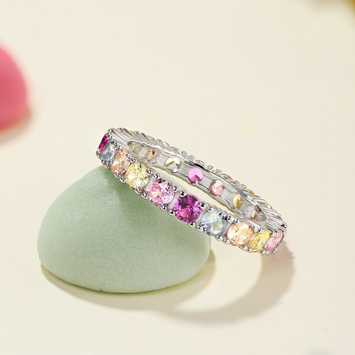 [ROYAL]Dazzling Lustrous Round Cut Tennis Ring