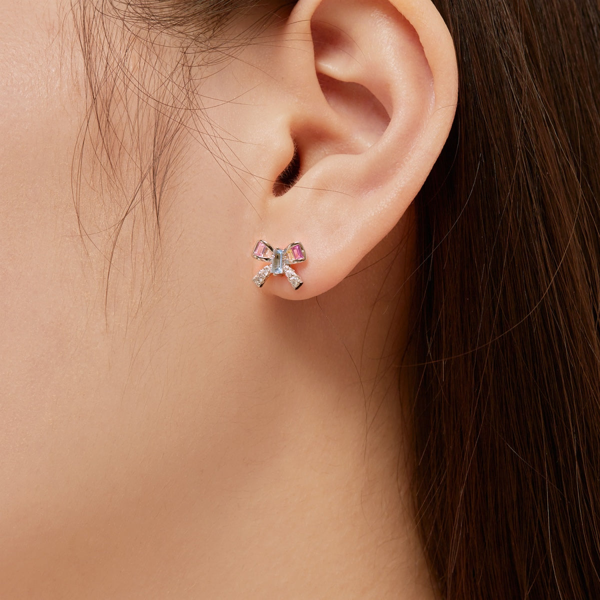 [Royal Jewellery]Ornate Butterfly Shape Daily Earrings
