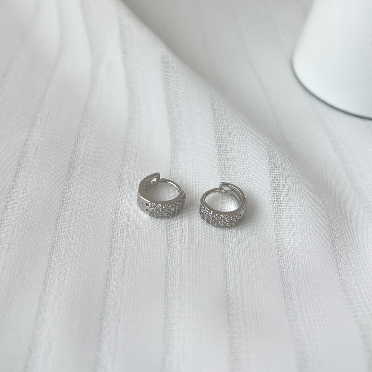 [Royal Jewellery]Personalized Versatile Earrings