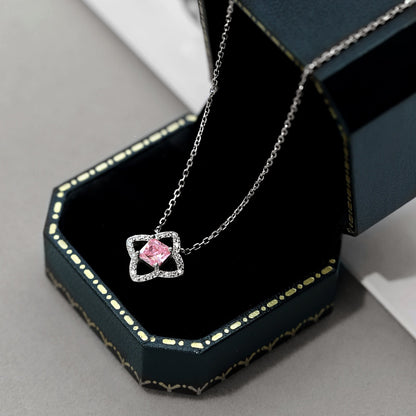 [Royal Jewellery]Exquisite Flower Shape Princess Cut Necklace