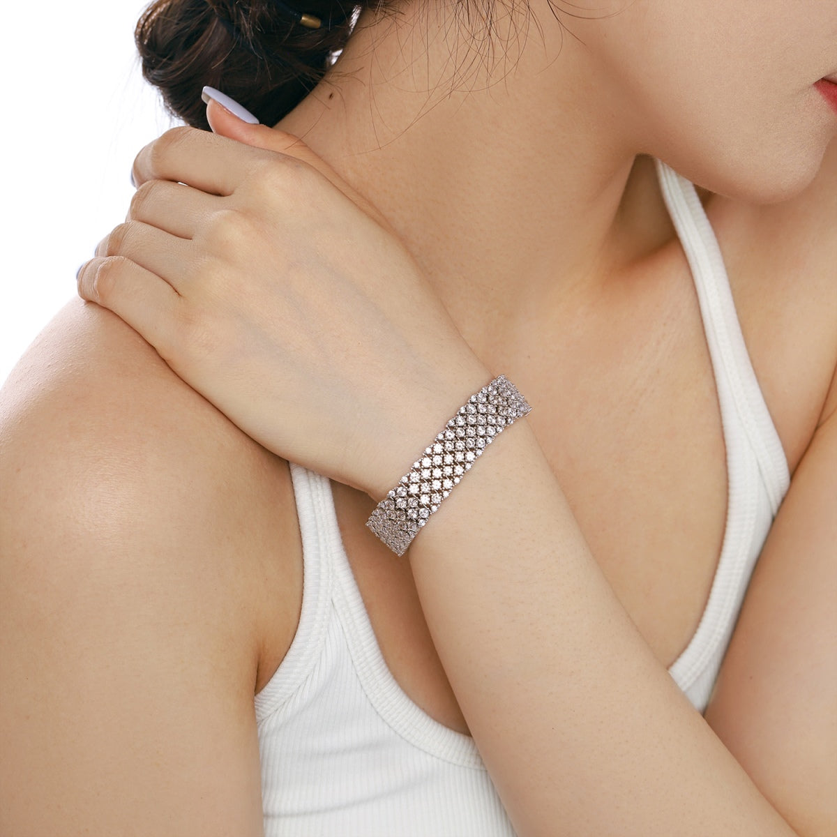 [Royal Jewellery]Ornate Elegant Round Cut Party Bracelet