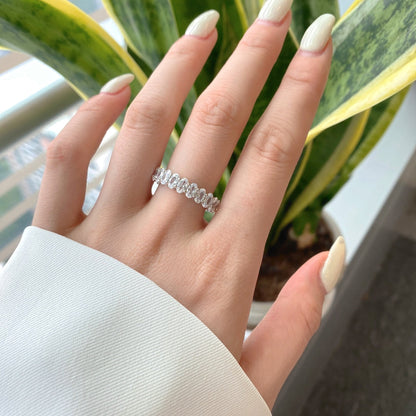 [Royal Jewellery]Ornate Oval Cut Tennis Ring