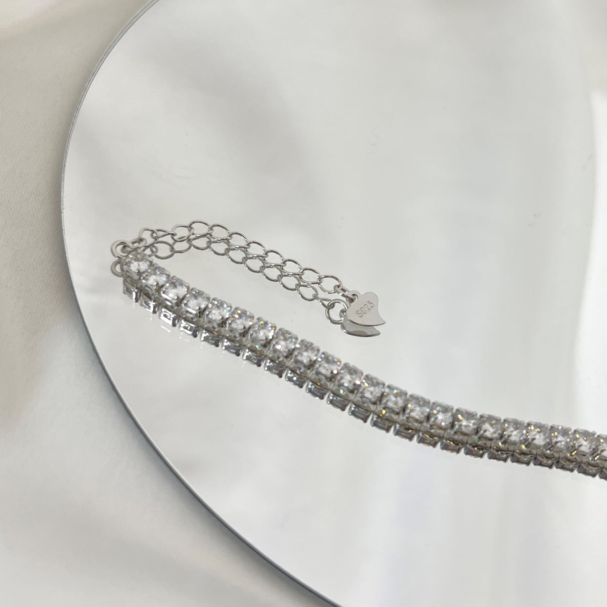 [Royal Jewellery]Sparkling Round Cut Daily Bracelet
