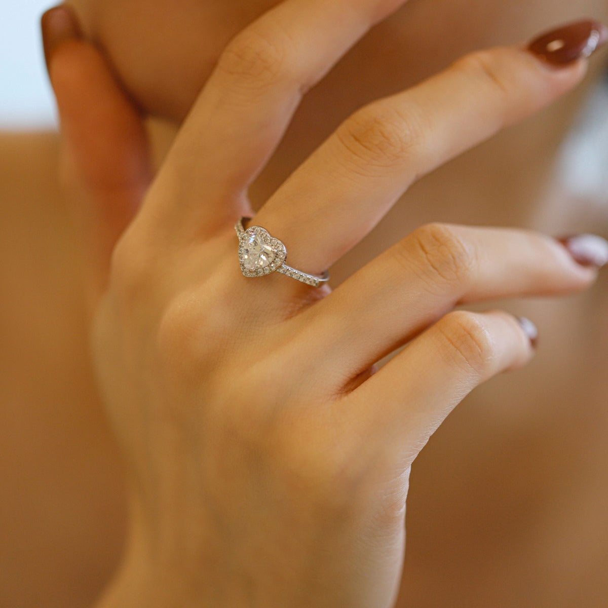 [Royal Jewellery]Eternity Splashy Romantic Heart Shape Lover Ring