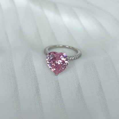 [Royal Jewellery]6.0 Carat Luxurious Sparkling Romantic Heart Cut Lover Ring