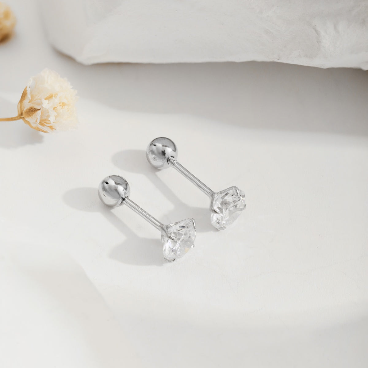[Royal Jewellery]Unique U-Shaped Ear Bone Earrings