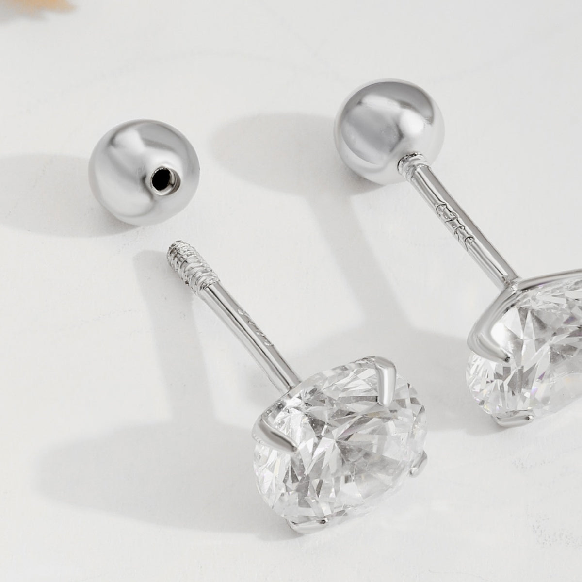 [Royal Jewellery]Unique U-Shaped Ear Bone Earrings