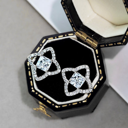 [Royal Jewellery]Elegant Star Shape Princess Cut Daily Earrings