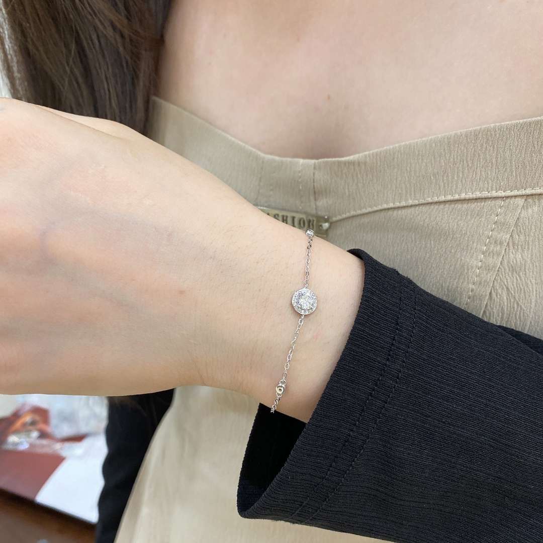 [Royal Jewellery]Dazzling Round Cut Shape Bracelet