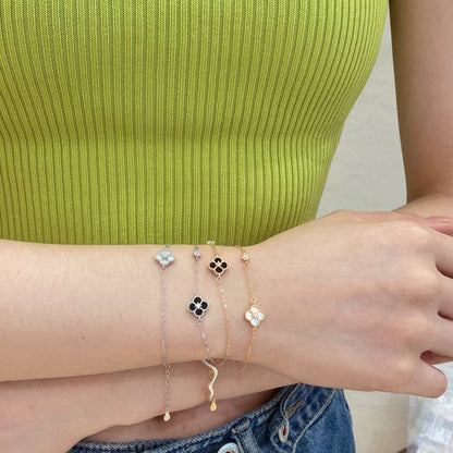 [Royal Jewellery]Delicate Four Leaf Clover Bracelet