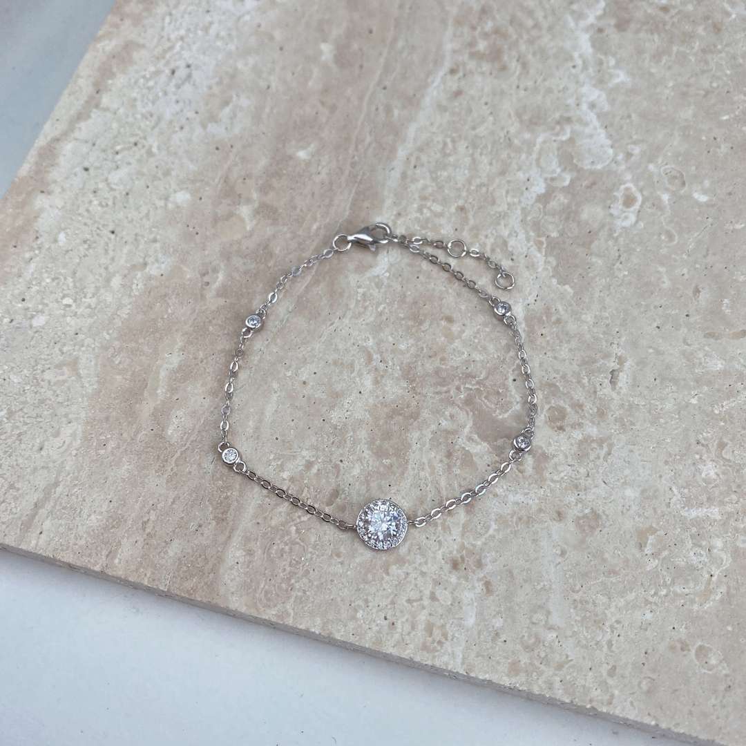 [ROYAL]Dazzling Round Cut Shape Bracelet