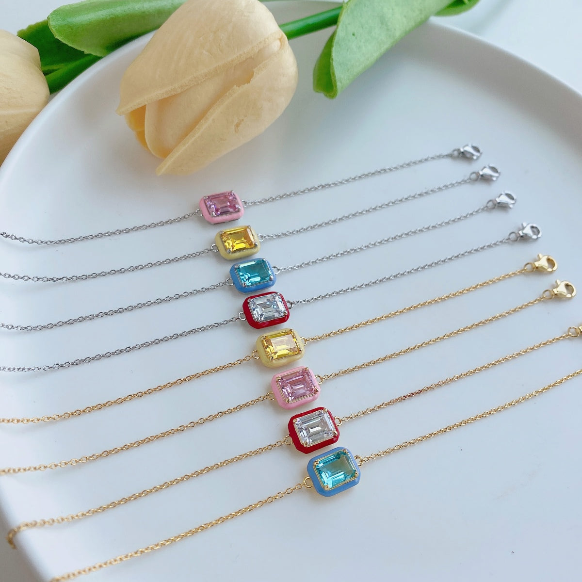 [Royal Jewellery]2.0 Carat Sparkling Colorful Emerald Cut Daily Bracelet