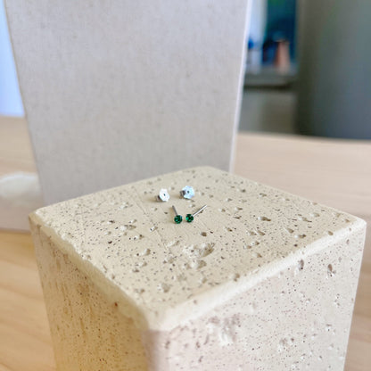 [Royal Jewellery]Delicate Solitaire Earrings