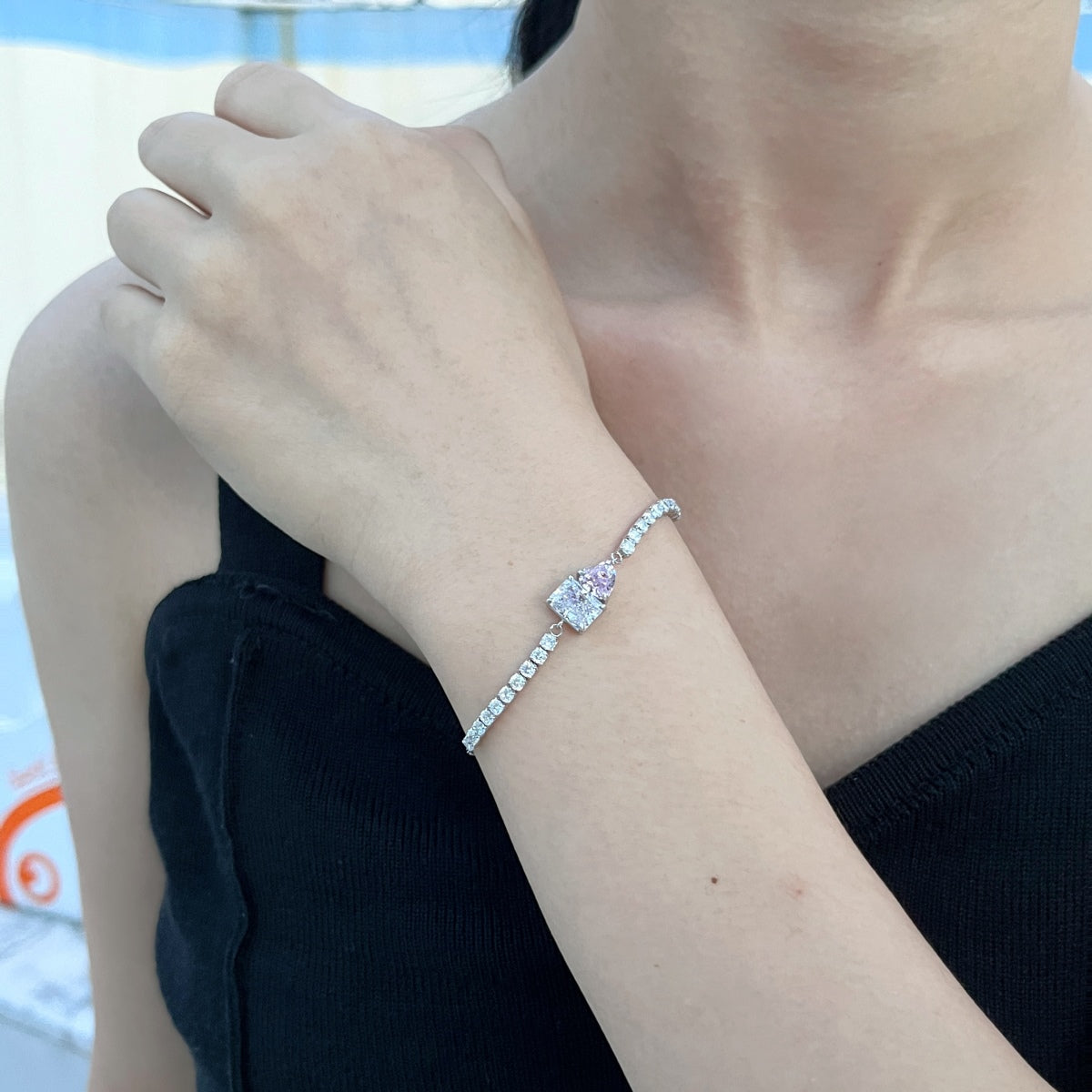 [Royal Jewellery]Dazzling Unique Multi Shape Lover Bracelet