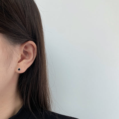[Royal Jewellery]Sparkling Colorful Round Shape Earrings
