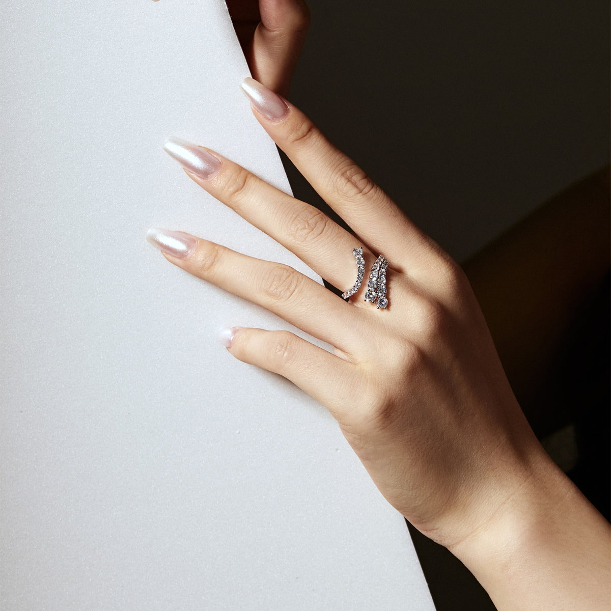 [Royal Jewellery]Unique Vivid Snake Shape Daily Ring