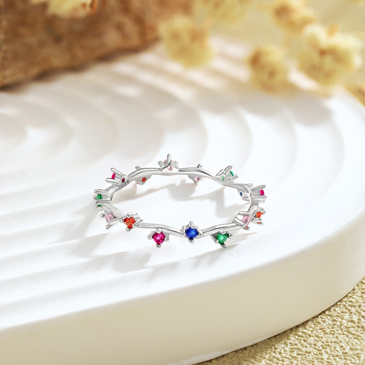 [Royal Jewellery]Radiant Colorful Round Cut Daily Ring