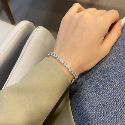 [Royal Jewellery]Ornate Sparkling Round Cut Wedding Bracelet